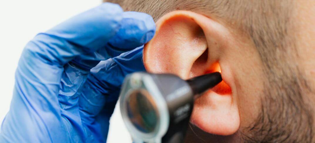When Is Ear Pain Something More Serious? | UPMC Italy